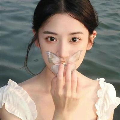 38岁的伊丽卡