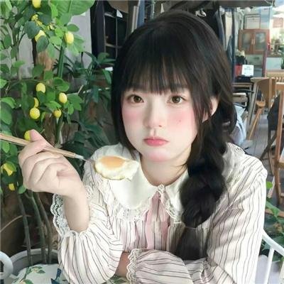 茱莉娅的眼睛